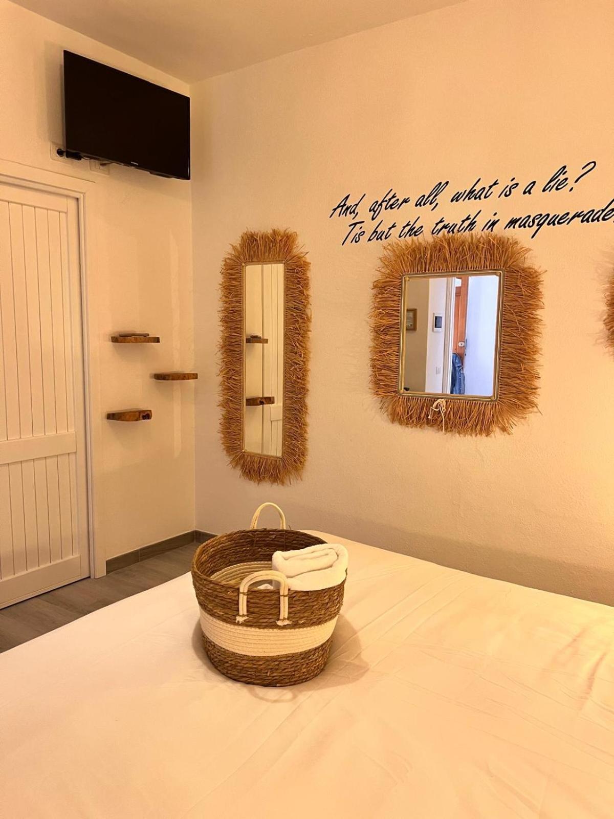 Le Maschere B&B Santa Teresa Gallura Buitenkant foto