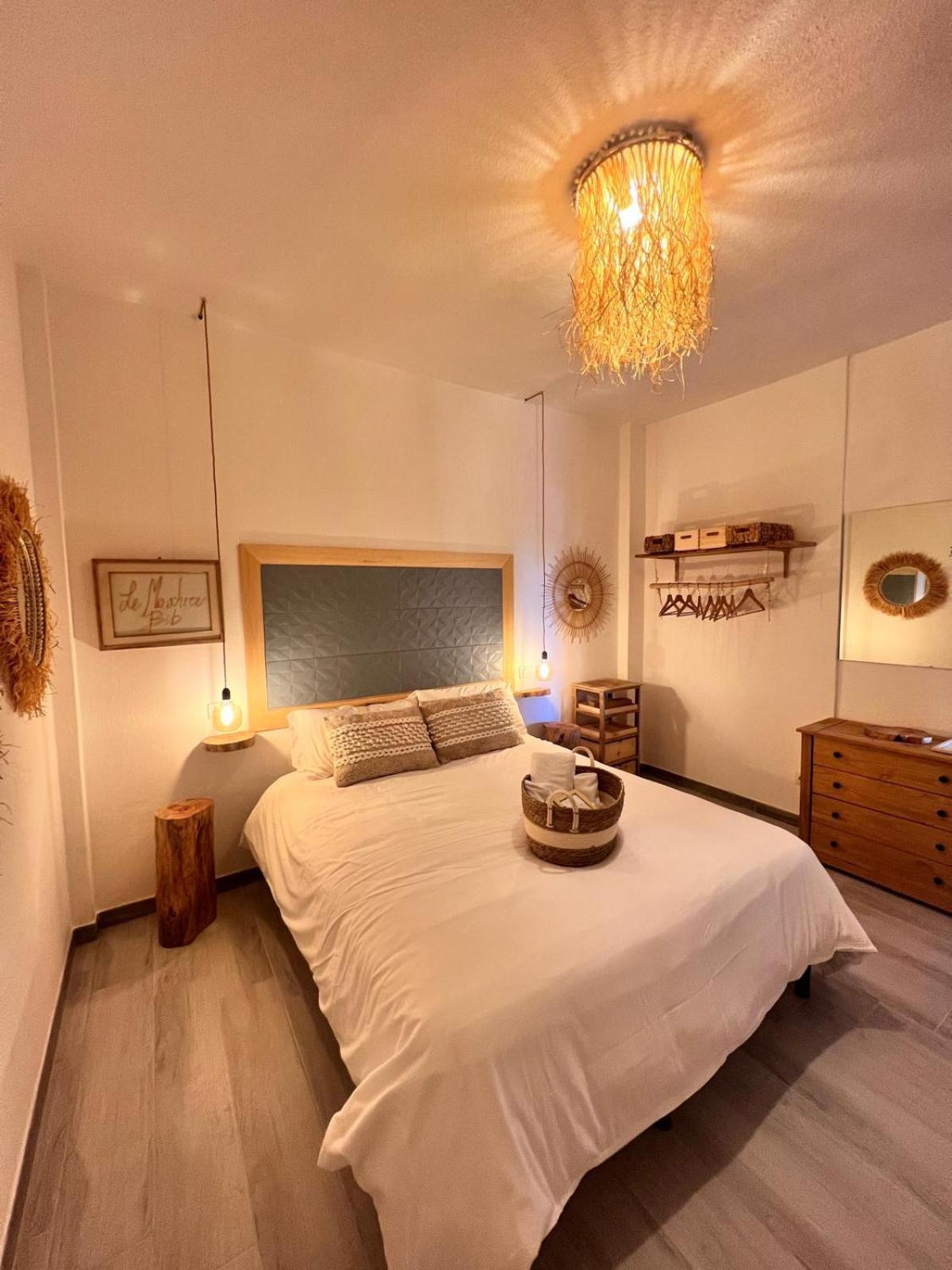 Le Maschere B&B Santa Teresa Gallura Buitenkant foto