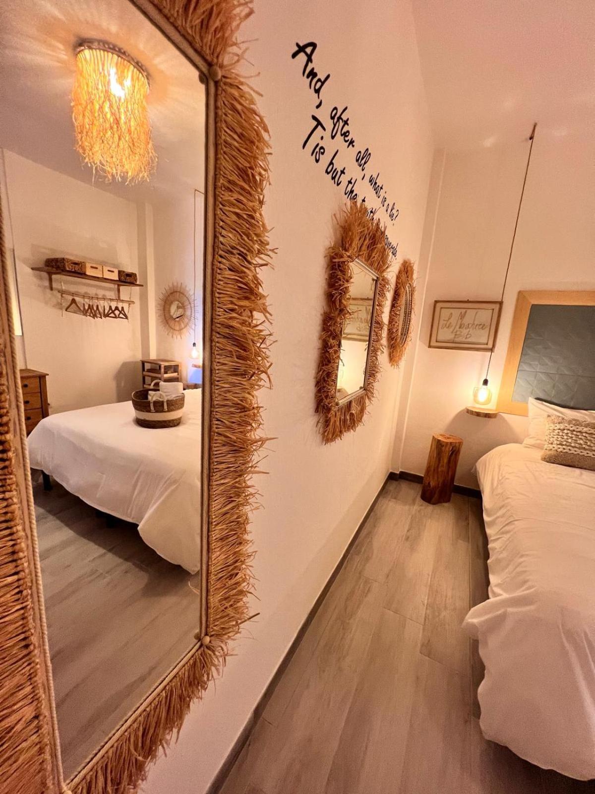 Le Maschere B&B Santa Teresa Gallura Buitenkant foto
